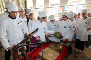 Уроки мужества и патриотические выставки прошли в Астраханском базовым медицинском колледже